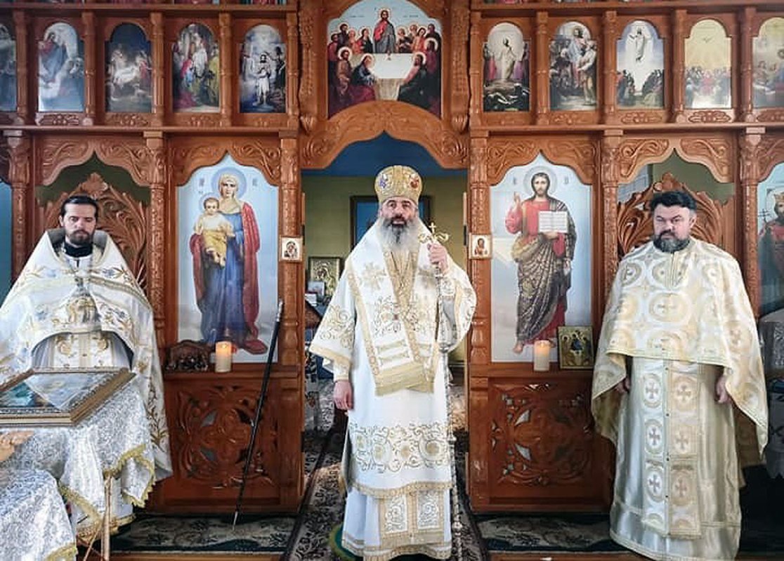 „Fără Dumnezeu, educaţia tinerilor este una incompletă” 161624