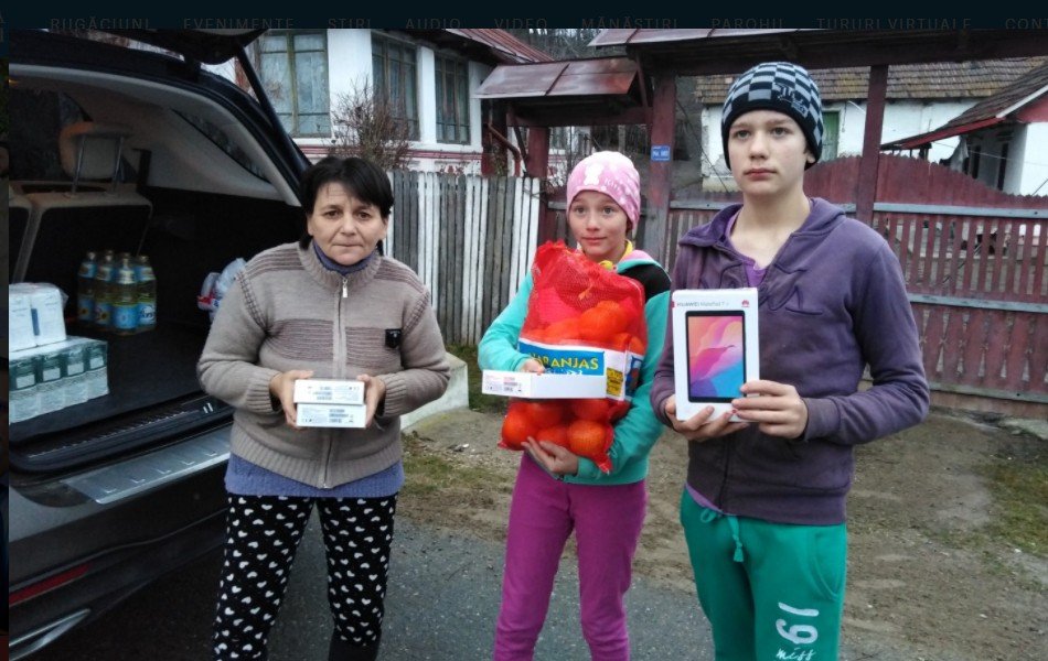 Tablete pentru elevi și studenți oferite de mănăstirea vâlceană Suiești 161664