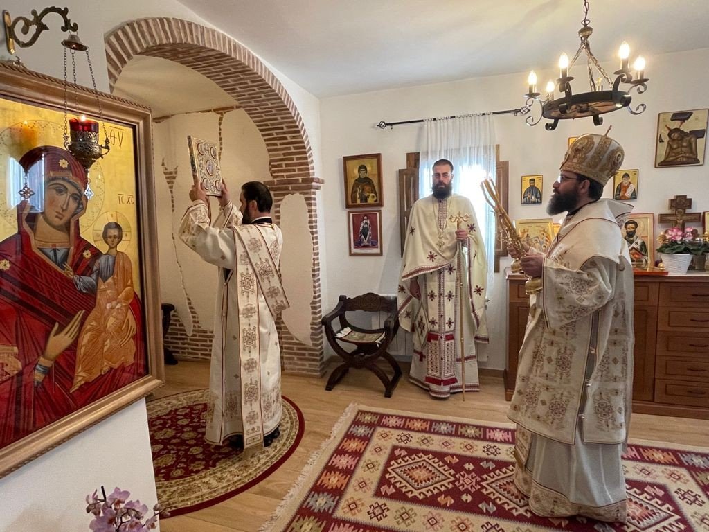 Binecuvântări arhiereşti pentru comunităţi româneşti din diasporă 161701