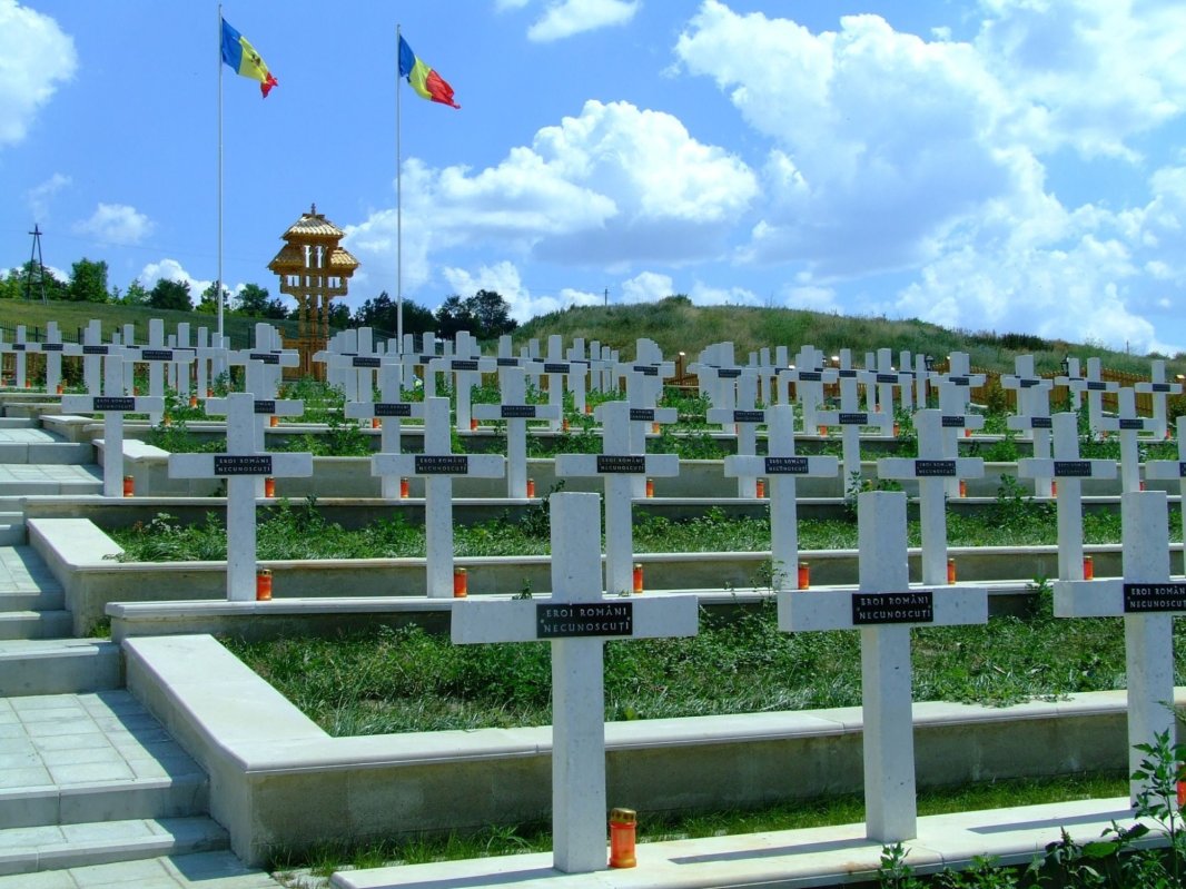 Comemorarea celor decedaţi şi cultul eroilor susțin cultura recunoștinței şi a comuniunii între generaţii 161797