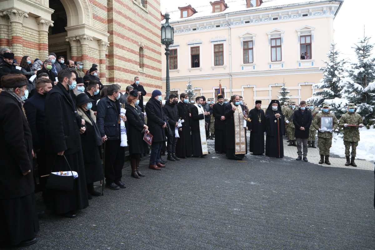 Părintele academician Mircea Păcurariu a fost condus pe drumul veșniciei 161887