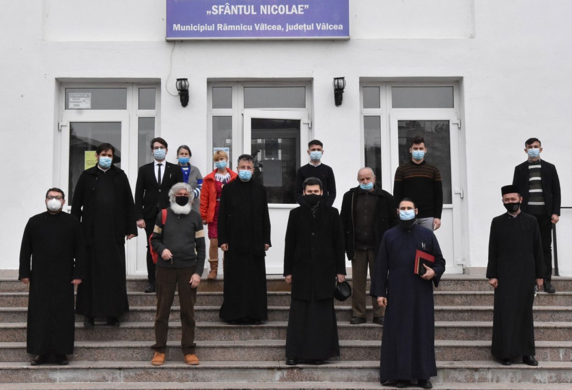 Vernisaj de fotografie la Seminarul Teologic din Râmnic 161899