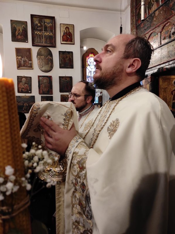 Biserica Bucur Ciobanul din Bucureşti şi-a sărbătorit hramul 162141