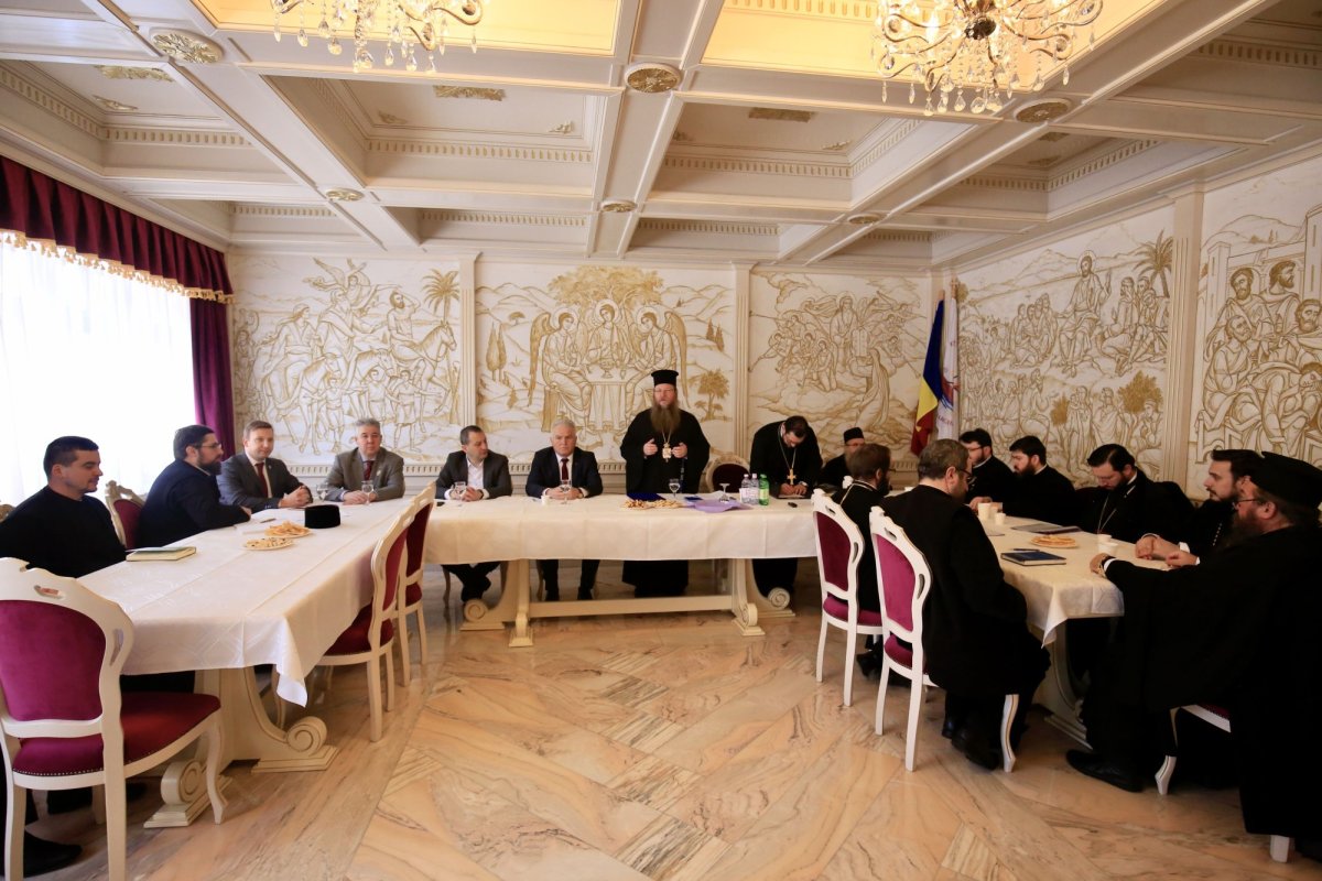 Adunarea eparhială a Episcopiei Ortodoxe a Covasnei şi Harghitei 162256