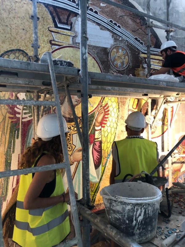 Şantierul Catedralei Naţionale în mijlocul iernii  162254