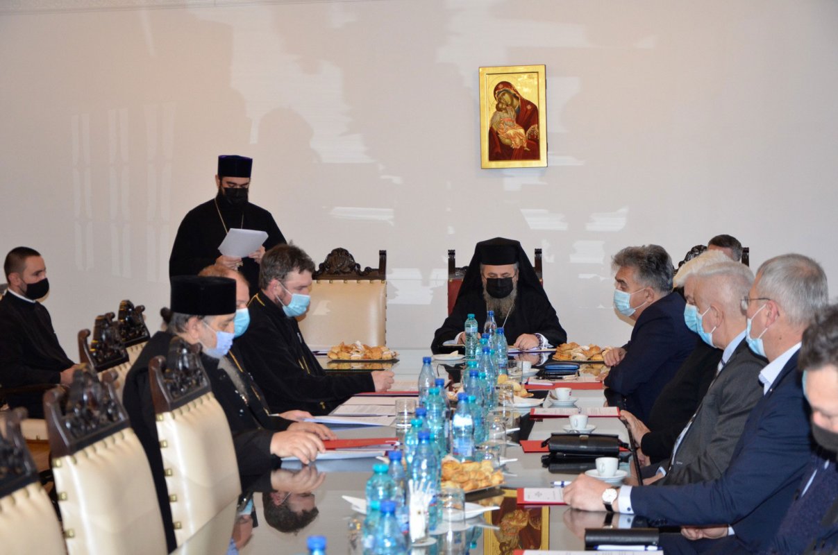 Şedinţe ale Consiliului eparhial și ale Adunării eparhiale la Deva 162375