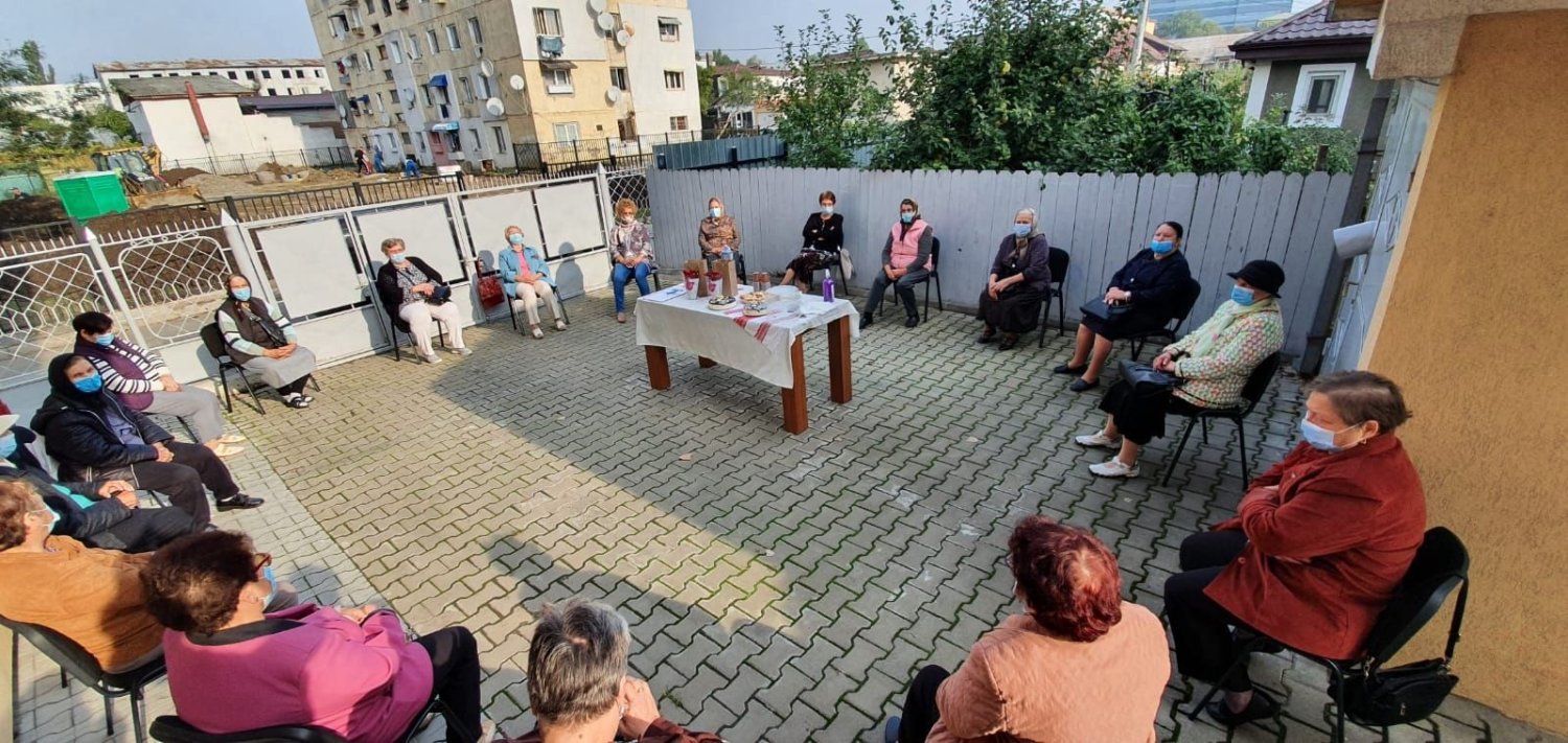 „Noi încercăm să compensăm, măcar în parte, lipsa copiilor” 162599