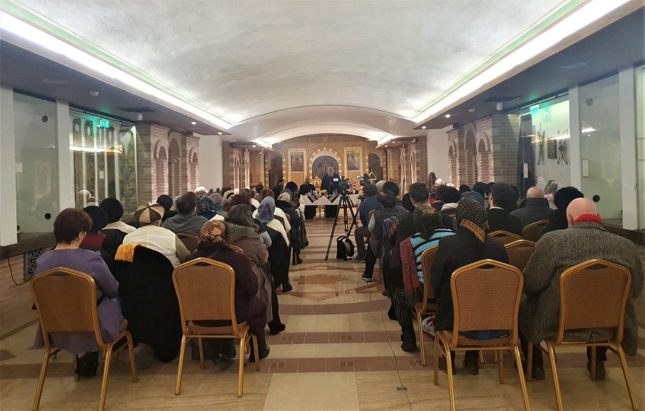 „Noi încercăm să compensăm, măcar în parte, lipsa copiilor” 162603