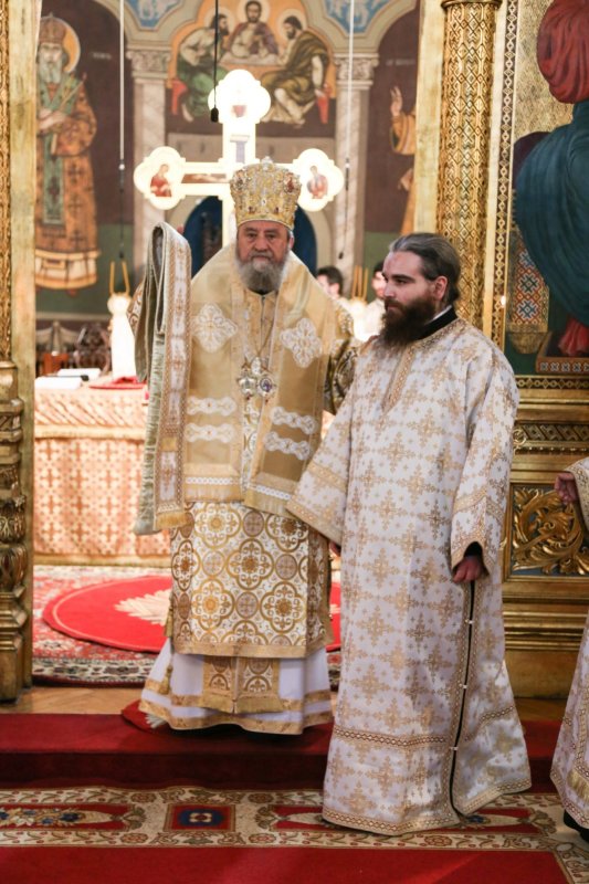 Slujire arhierească la Catedrala Mitropolitană din Sibiu 162586