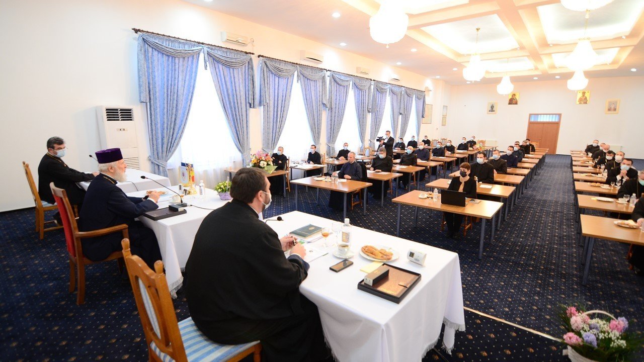 Bilanţul activităţii a două asociaţii din Arhiepiscopia Târgoviştei 162708