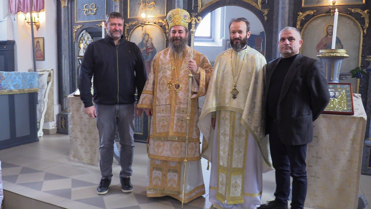 Binecuvântări şi slujiri arhiereşti la românii din diasporă 162751