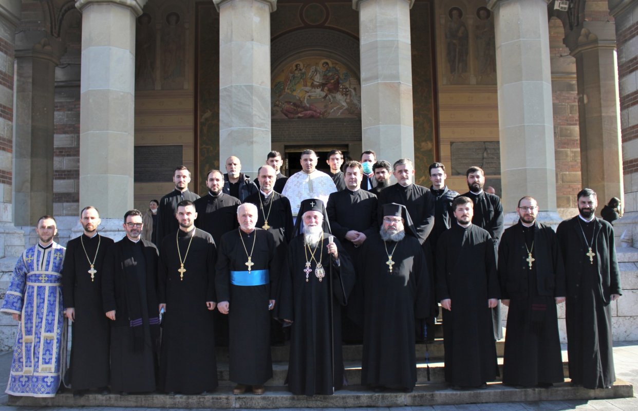 Binecuvântări arhierești în eparhii oltene 163136
