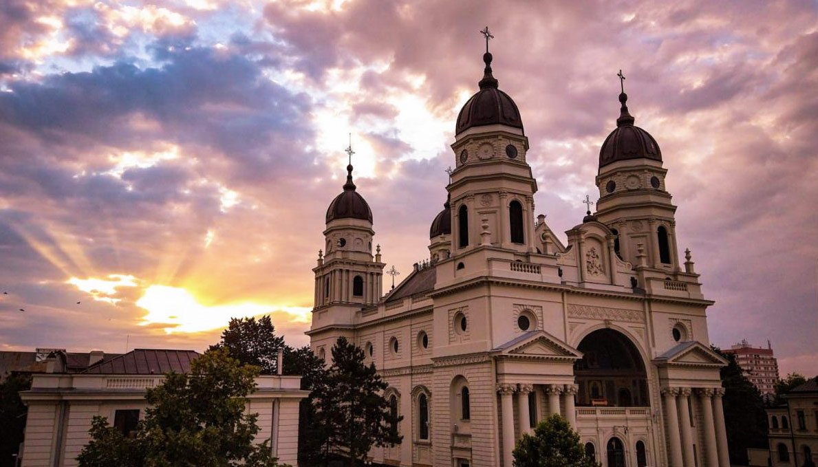 Sinod mitropolitan al  Mitropoliei Moldovei și Bucovinei 163271