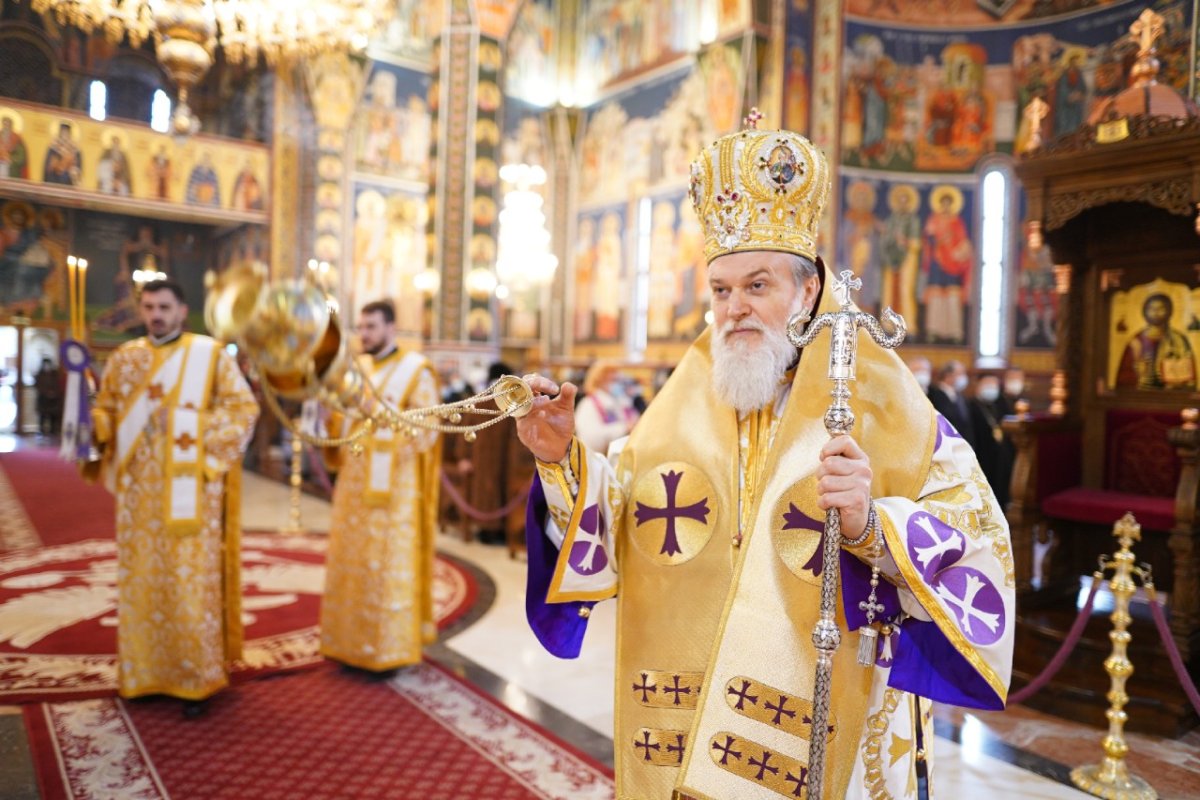 Moment aniversar pentru Episcopul Sloboziei și Călărașilor  163259