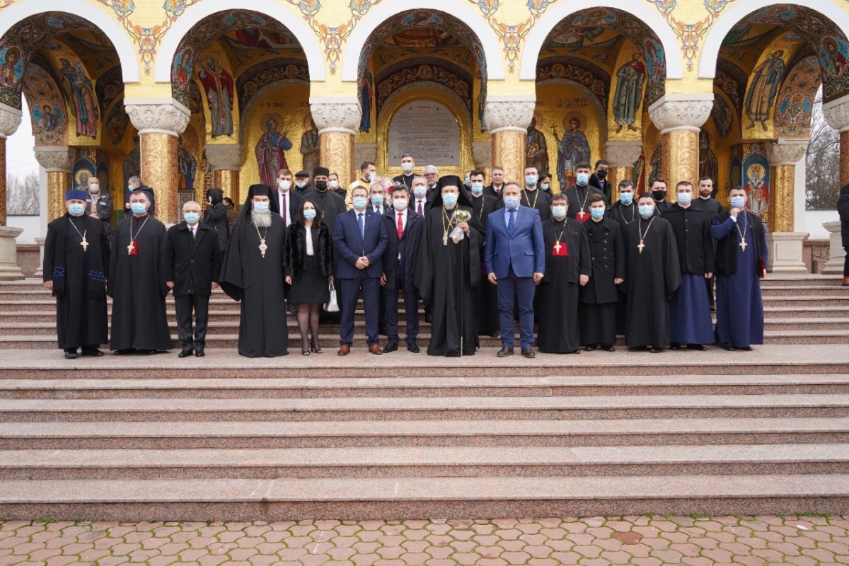 Moment aniversar pentru Episcopul Sloboziei și Călărașilor  163260