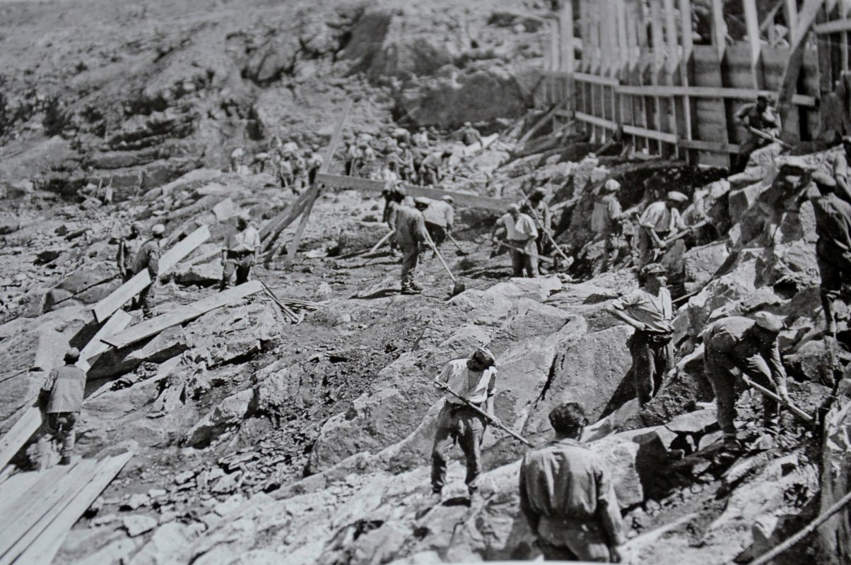 Cimitirele strămutate, o istorie uitată 163312