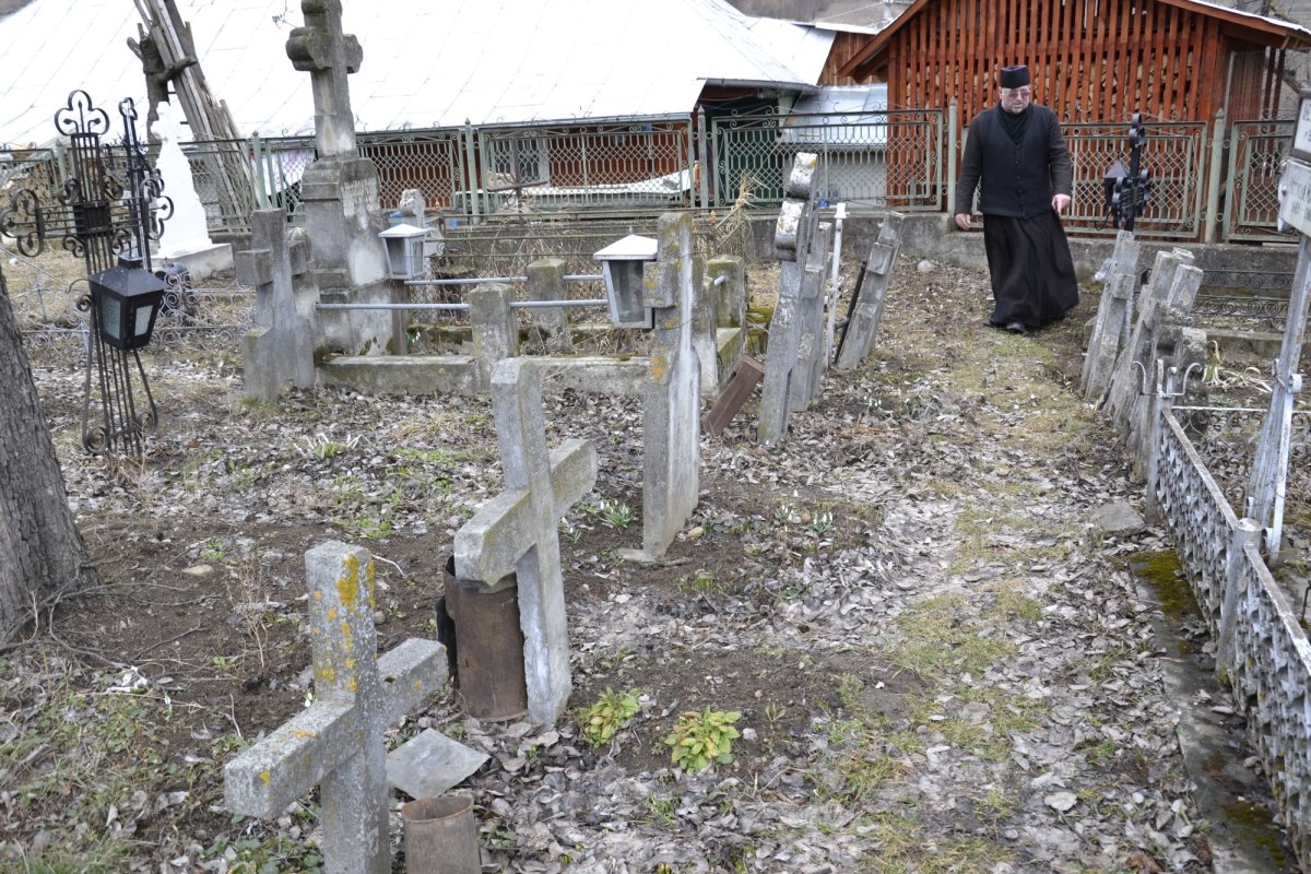 Cimitirele strămutate, o istorie uitată 163322