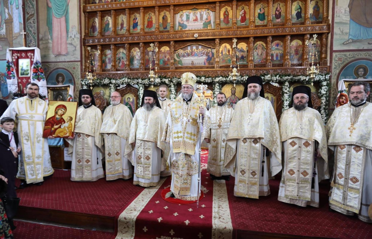 Hram la Mănăstirea Moisei, Maramureş  163297