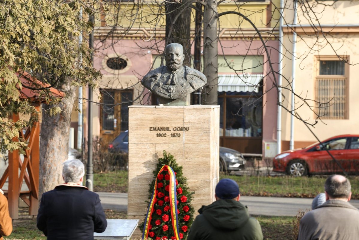 Parastas la Sibiu pentru filantropul român ortodox Emanoil Gojdu 163308