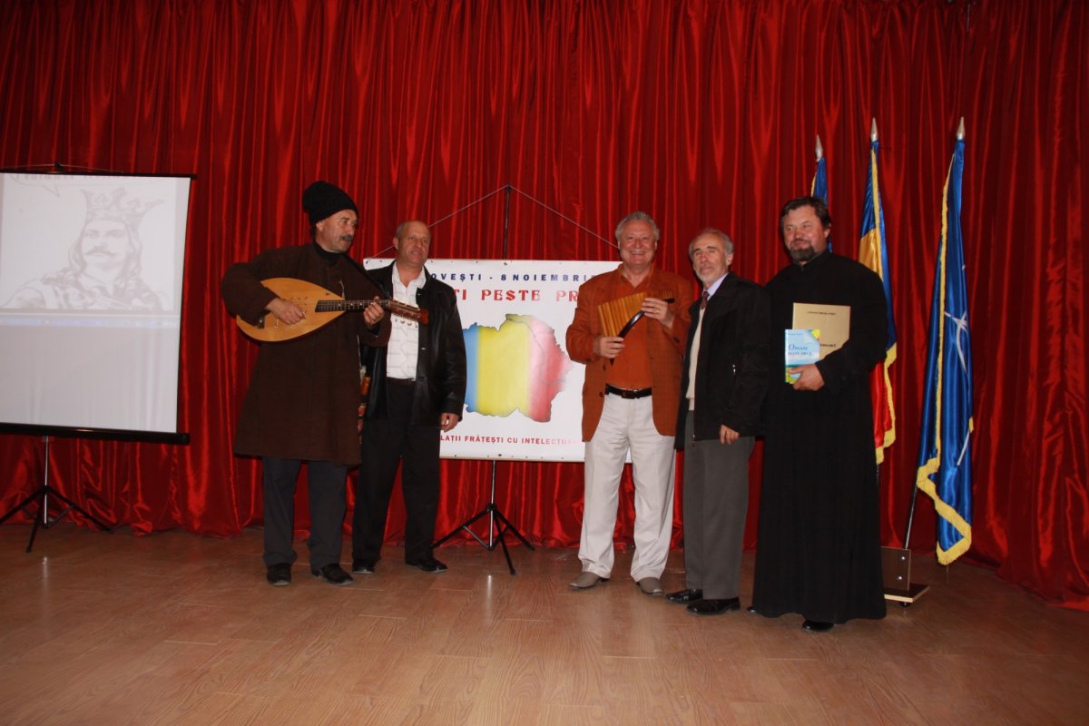 „O datorie față de istorie” 163218