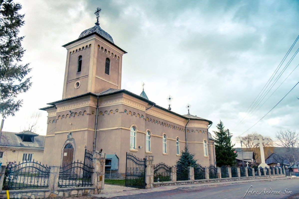 „O datorie față de istorie” 163225