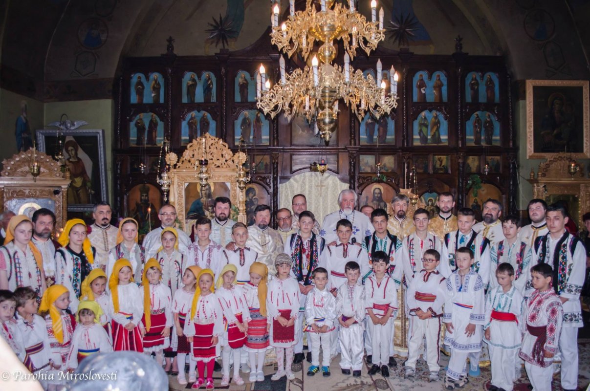 „O datorie față de istorie” 163230