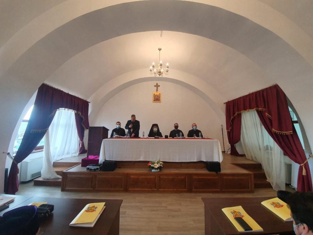 Consiliul eparhial și Adunarea eparhială în Arhiepiscopia Alba Iuliei 163401