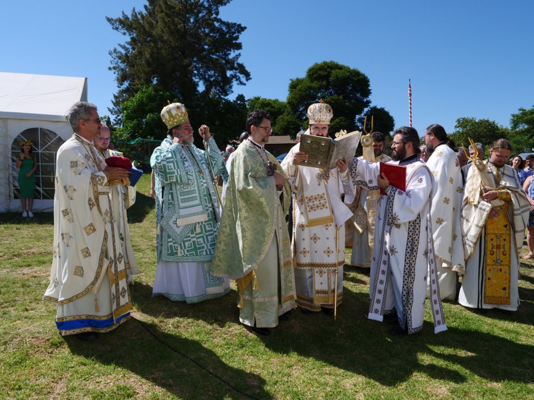 Românii ocrotiţi de Sfântul Andrei în Africa de Sud 163511