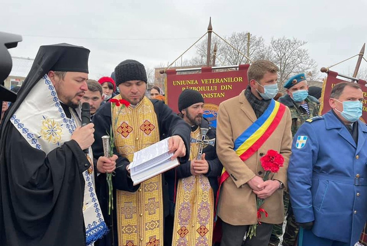 Cinstirea eroilor în Parohia Filipeni 163605