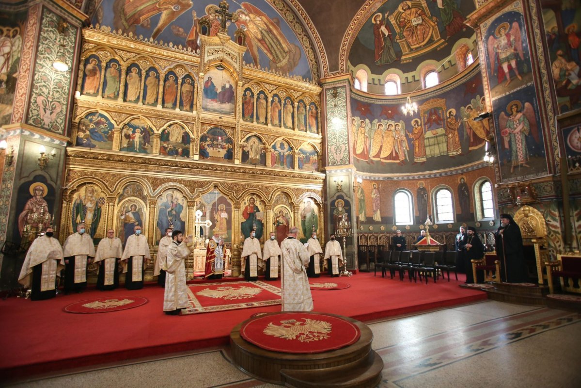 Şedinţe ale Consiliului şi Adunării eparhiale în Arhiepiscopia Sibiului 163691