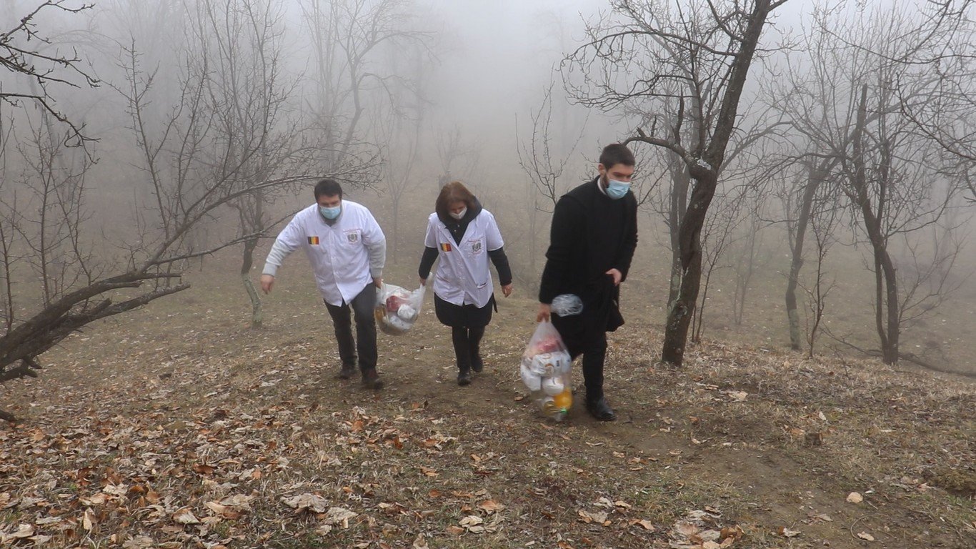 Ajutor pentru 24 de familii cu posibilități materiale reduse 163766