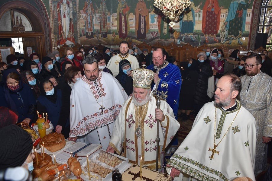 Cinstirea mucenicului izbăvitor de ciumă într-o comunitate din Tulcea 163787
