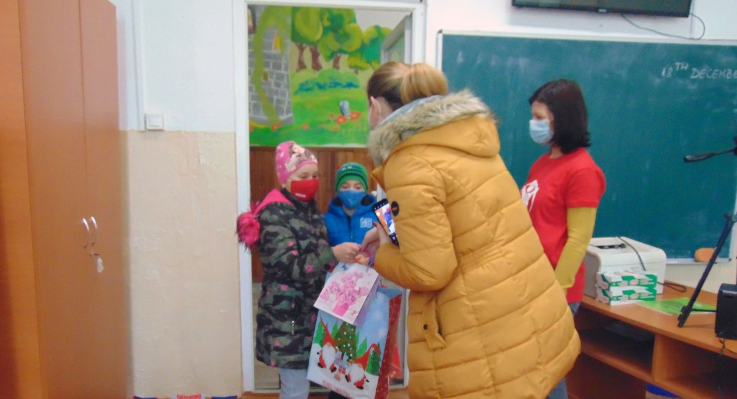 Colectă în Arhiepiscopia Timișoarei pentru Asociația „Salvați copiii” 163767