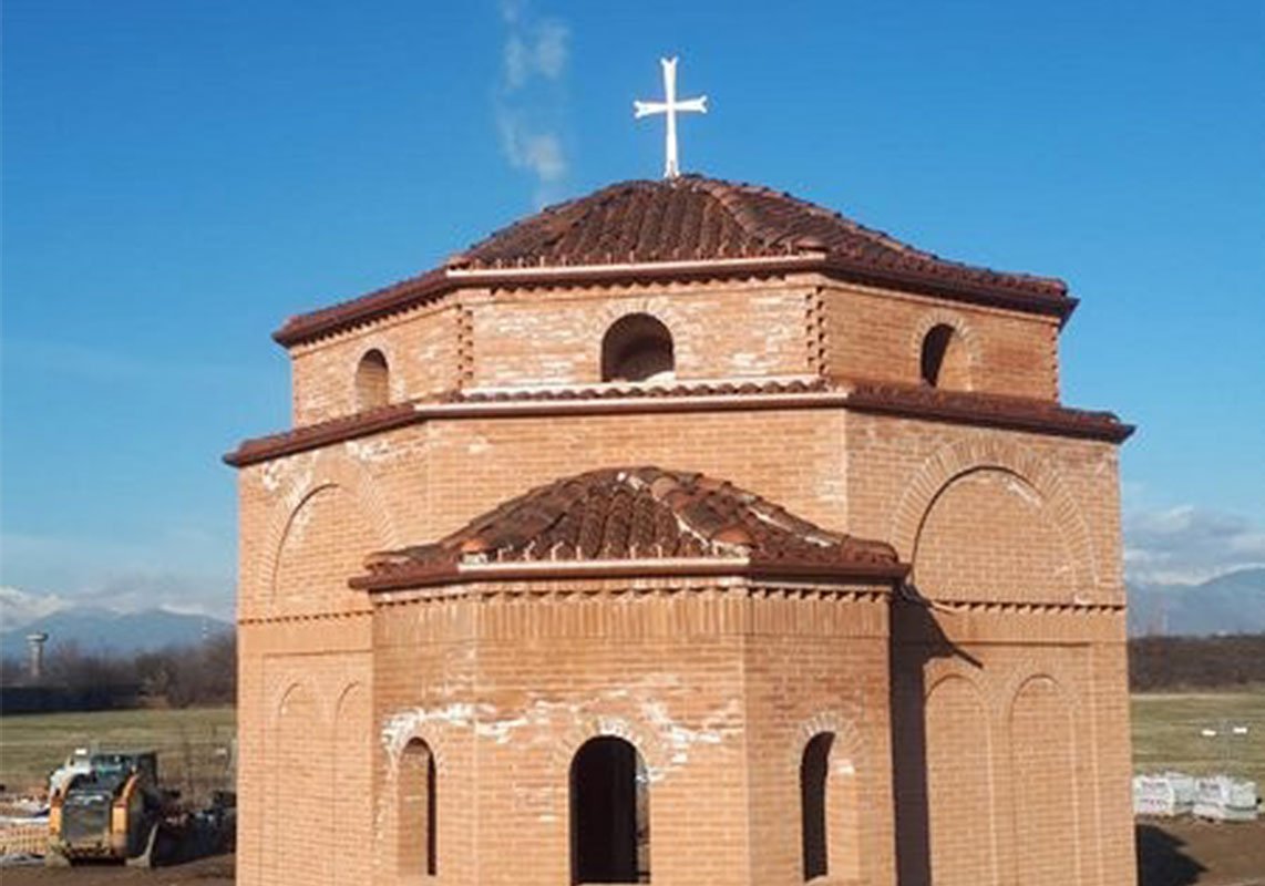 Continuă lucrările la capela Parohiei „Înălțarea Sfintei Cruci”-Torino 2, Italia 163795