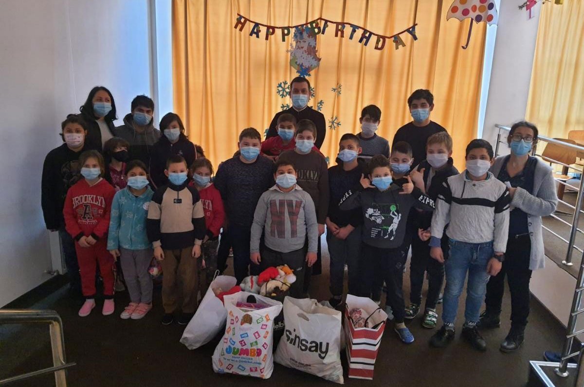 Acțiune filantropică în parohia băcăuană Luncani 163920