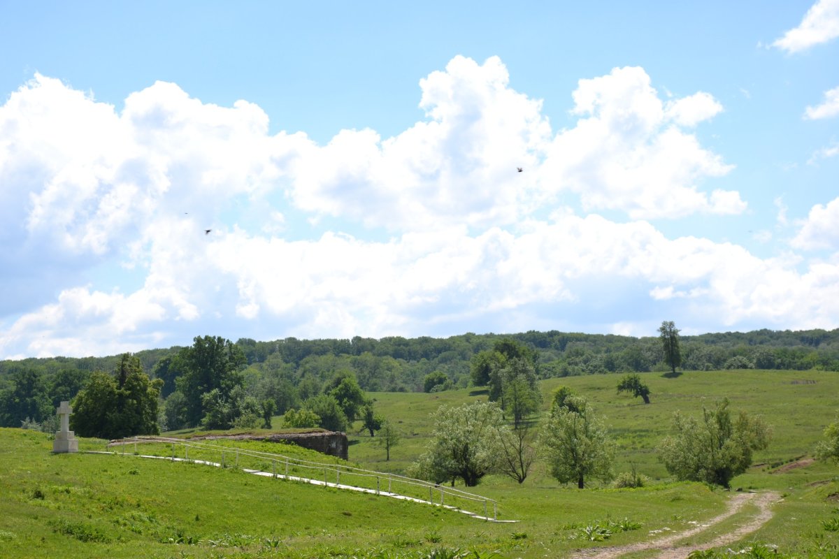 Cimitirele ostășești din Moldova, o reverență  în memoria eroilor 163861