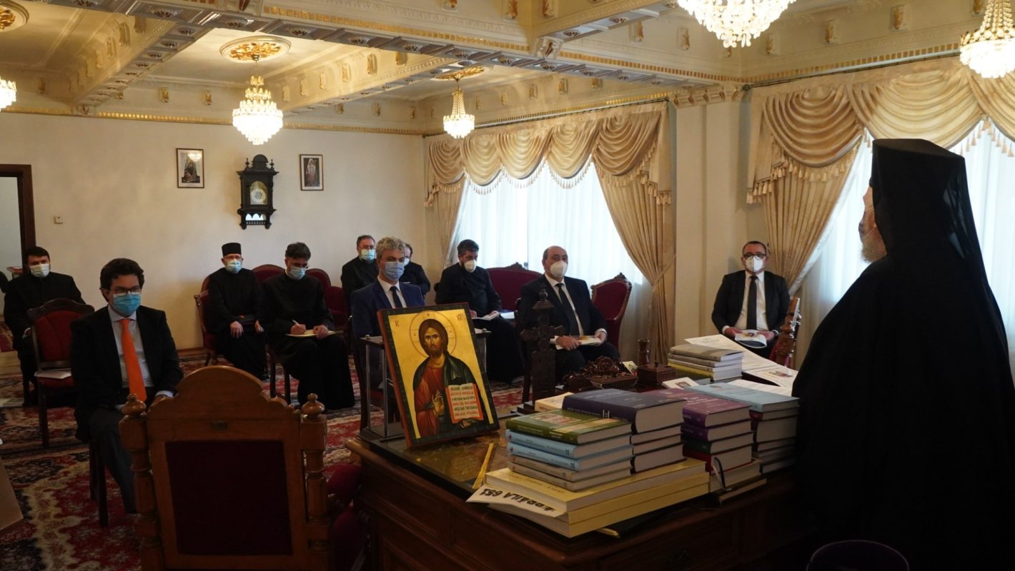 Şedinţe ale forurilor eparhiale în Arhiepiscopia Dunării de Jos 163976