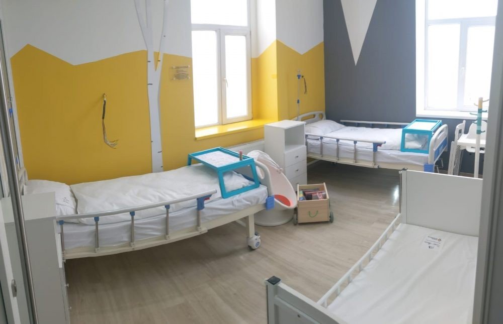 Binecuvântarea unei secții renovate a Spitalului Județean de Urgență Arad 164084