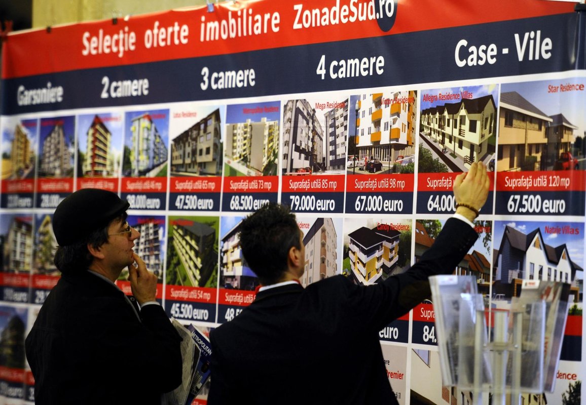 Scumpiri la case și terenuri, nu și la apartamente  164281
