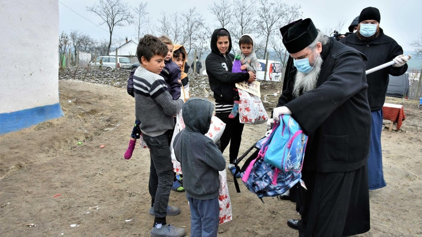 Aproape 5 milioane de lei cheltuiți de Episcopia Hușilor pentru activitățile social-filantropice în 2020 164312