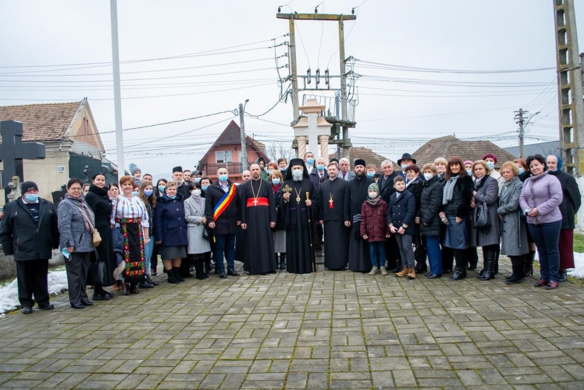 Slujire arhierească  la Sâncraiu de Mureș, Protopopiatul Târgu Mureş 164416