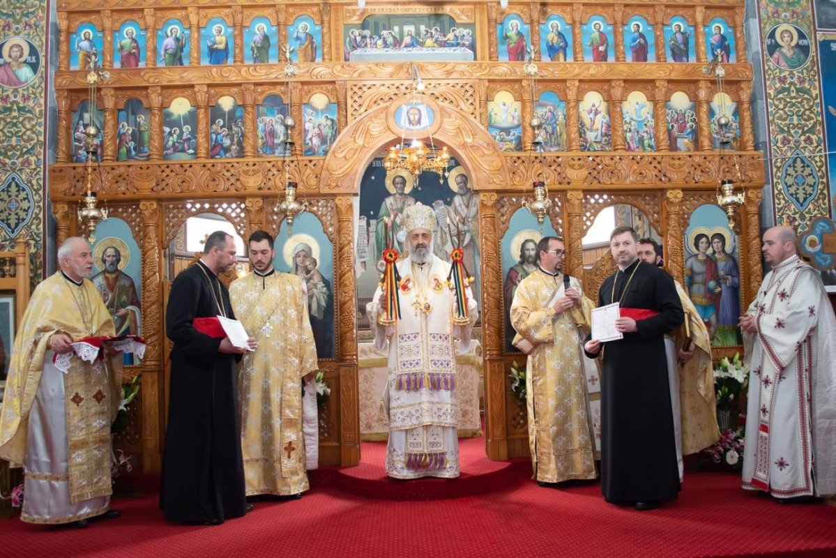 Slujire arhierească  la Sâncraiu de Mureș, Protopopiatul Târgu Mureş 164417