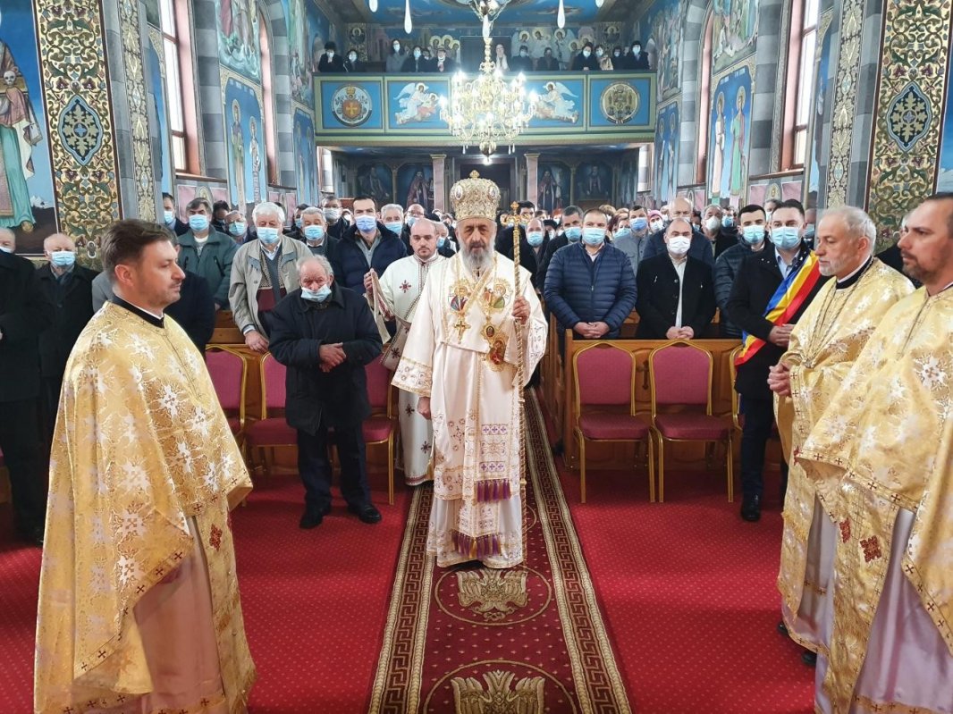 Slujire arhierească  la Sâncraiu de Mureș, Protopopiatul Târgu Mureş 164418