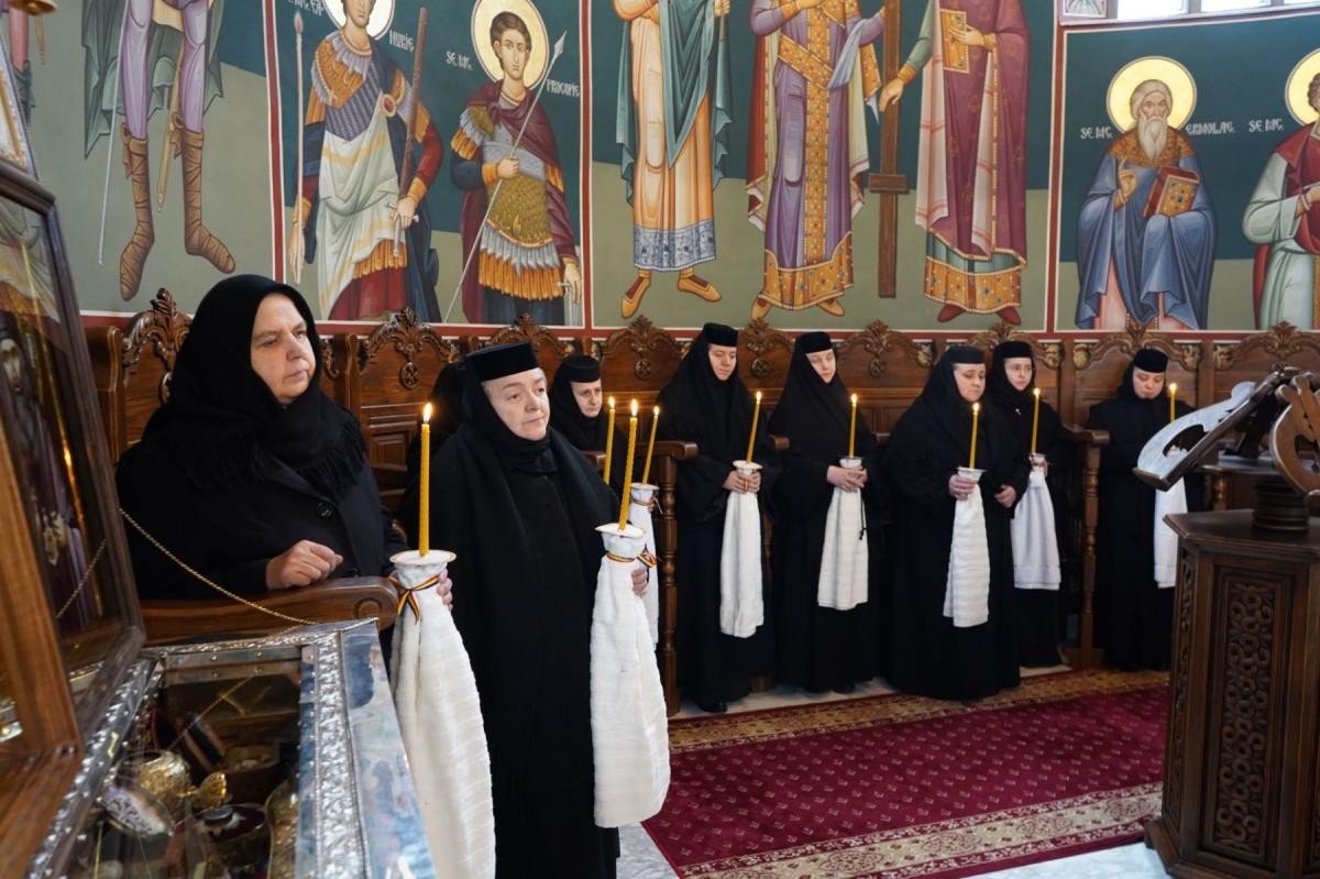 Pomenirea Arhiepiscopului Pimen Suceveanul la nouă luni de la înveșnicire 164521