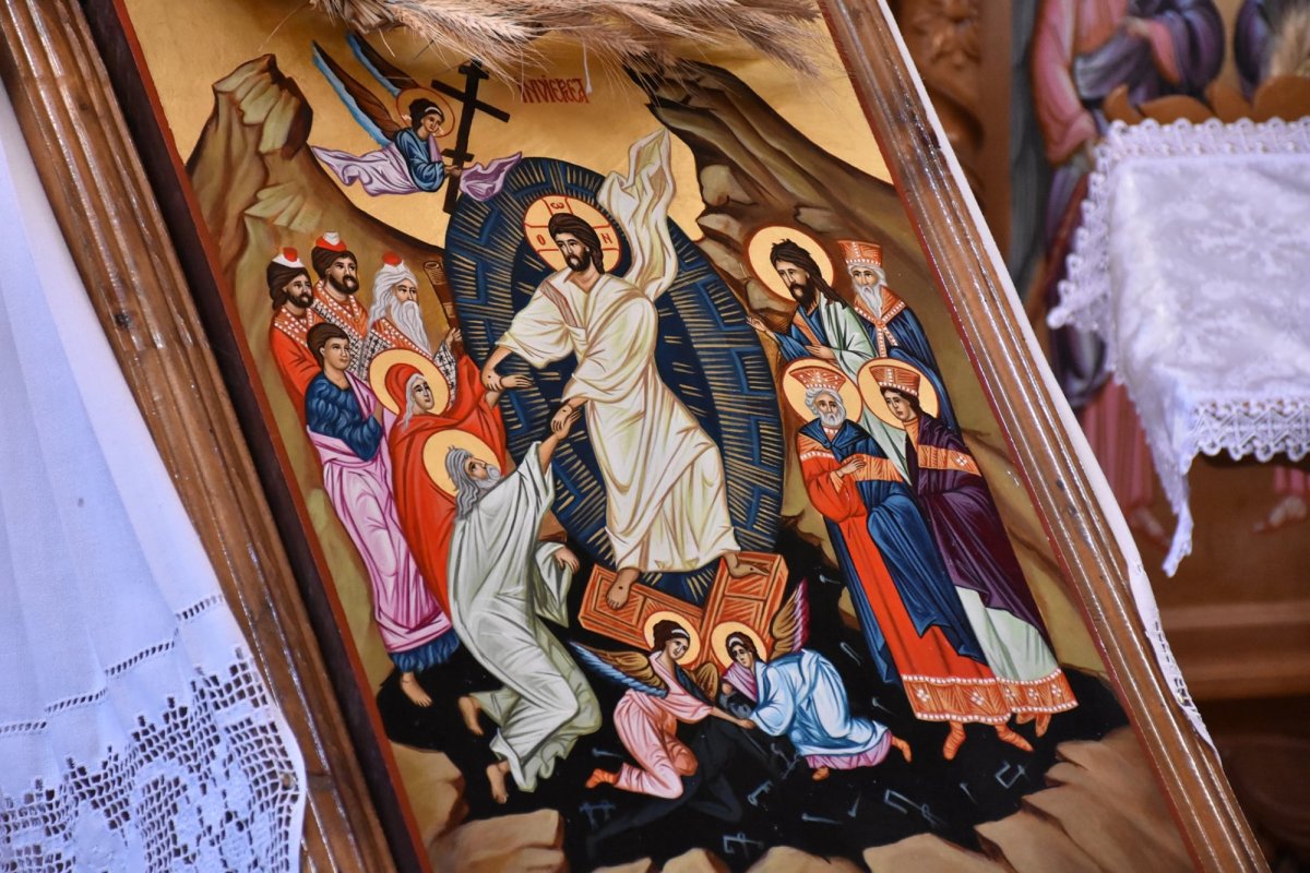 Liturghie arhierească la Păniceni, Huedin 164867