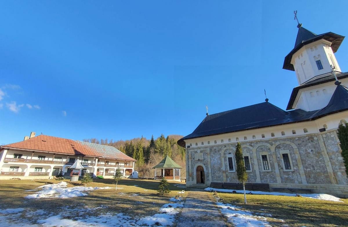 Orice păcat este o plecare de „acasă” 164876