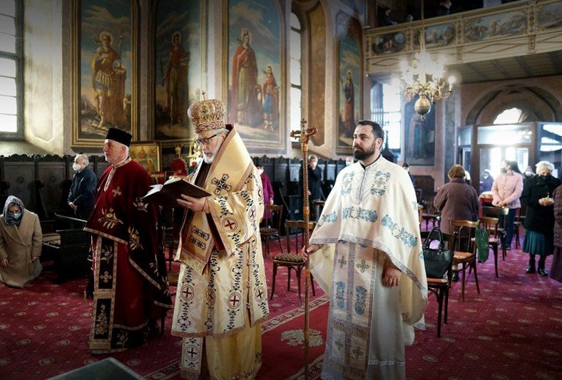 Slujiri şi binecuvântări arhiereşti în Duminica Întoarcerii Fiului risipitor 164829