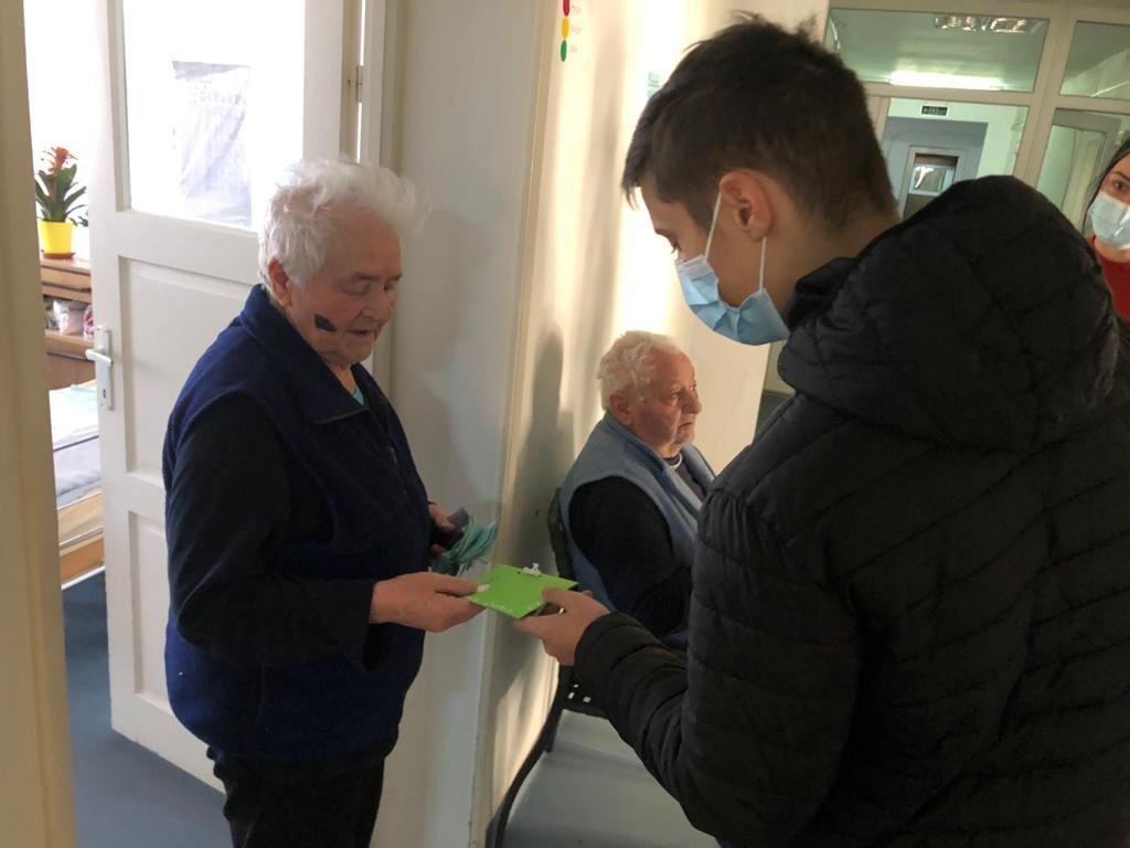 Sărbătoare la Așezământul social „Sfântul Mucenic Ciprian” din Ocna Mureș 165151