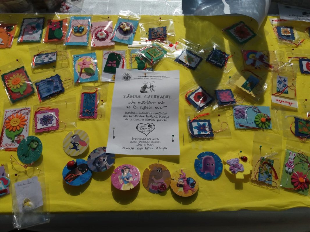 Târg de mărțișoare organizat de Parohia Huedin din Capitală 165143