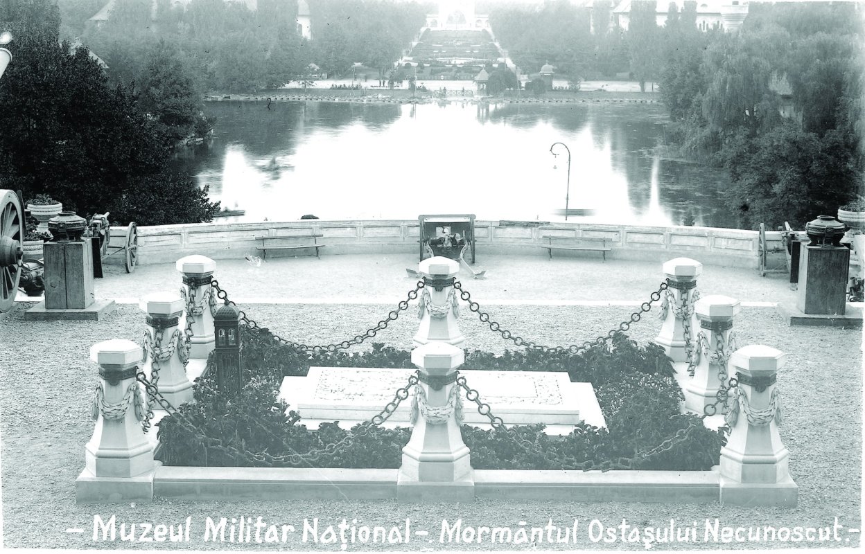 „Pe oasele lui odihnește pământul României întregite” 165371